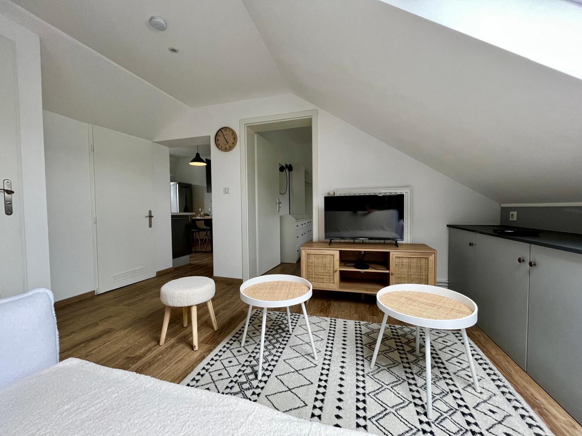 Appartement White&grey 3br Proche Centre Et Gare