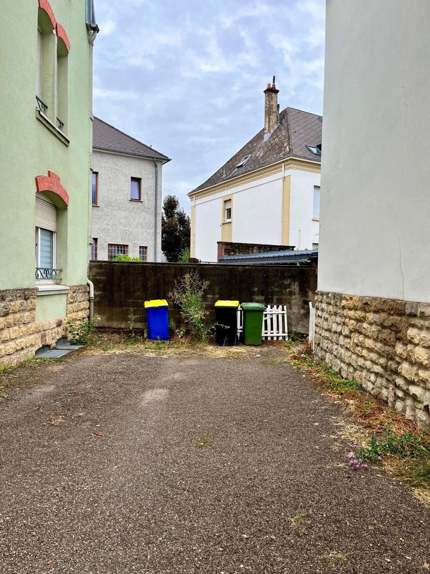 White&grey 3br Proche Centre Et Gare Thionville